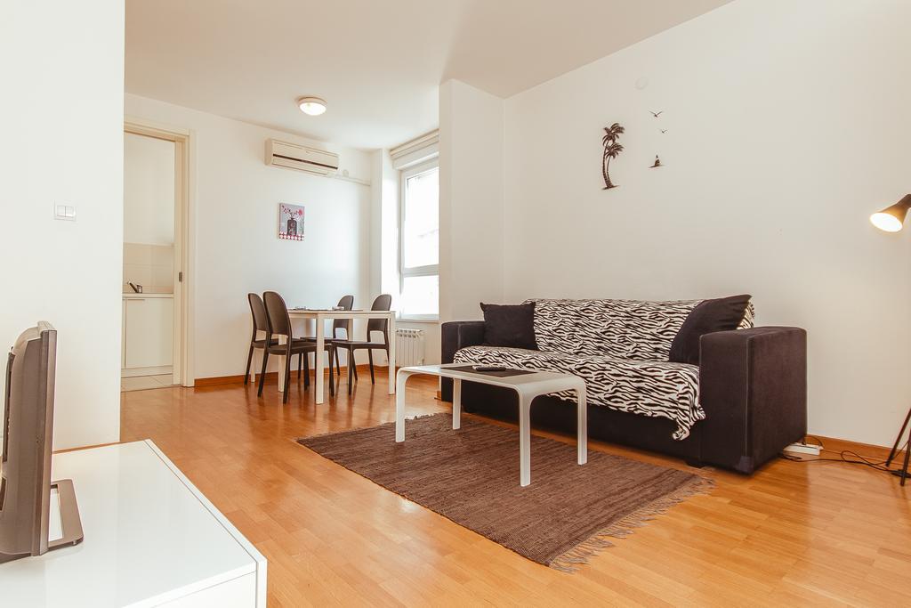 Apartments Belville Belgrado Kamer foto